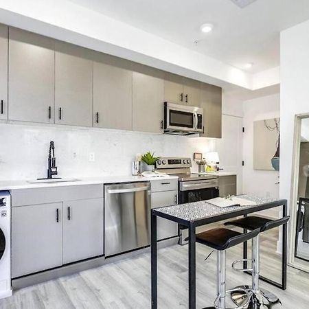 Lux Capitol Hill Vacation Home, In-House Services ワシントン エクステリア 写真